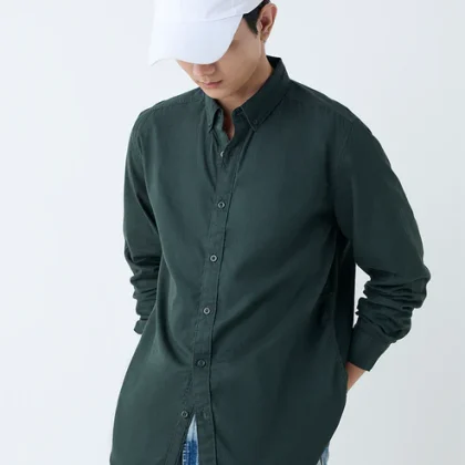 Nuon Dark Green Solid Slim-Fit Shirt